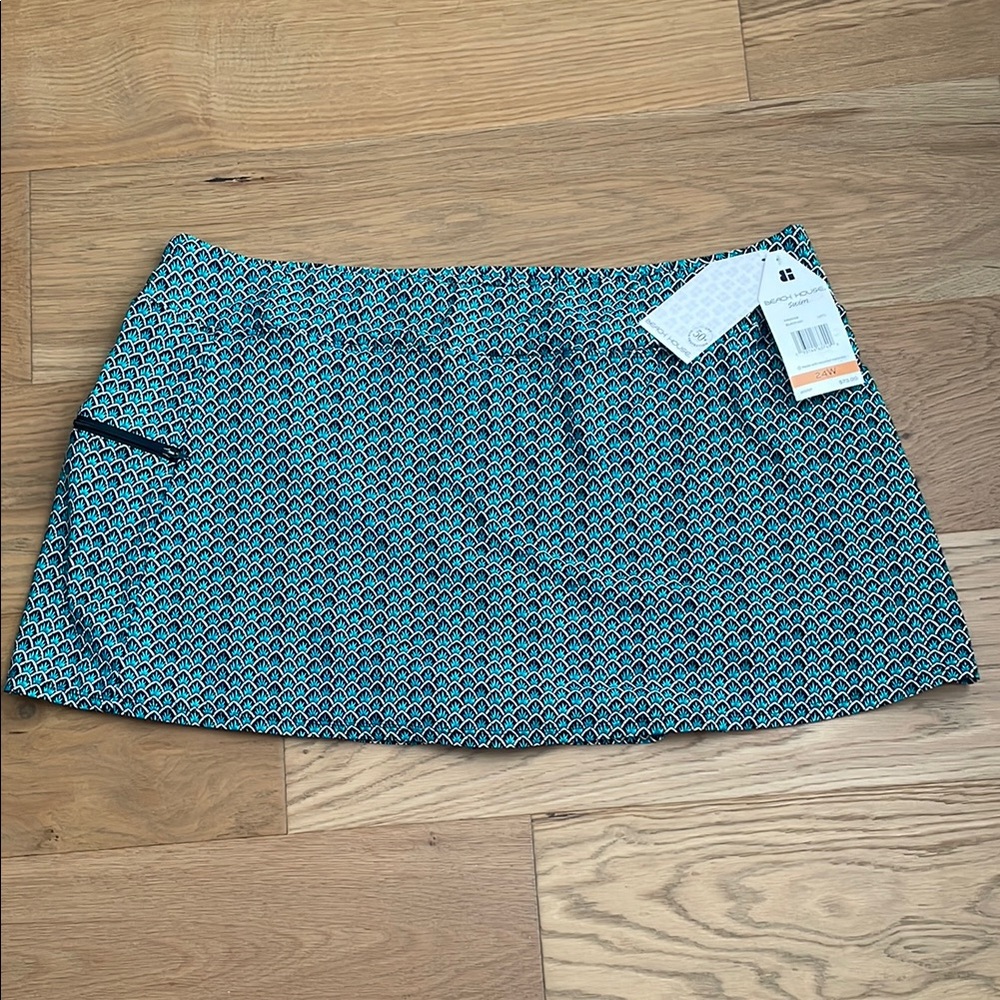 Beach House Swim Skirt Size 24W, NWT